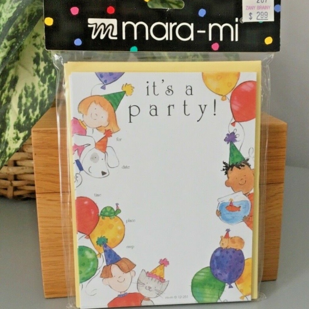 It's A Party! Retro Mara-Mi Children Kids Birthday Party Invitation Pkg of 8